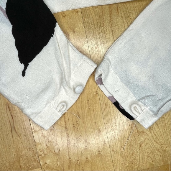 Free People floral blouse size xs- fits like s/m - Picture 8 of 8